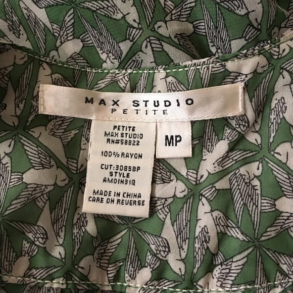 Max Studio bird pattern blouse - Picture 9 of 9